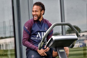 今年会网页版入口-北京国安调整名单备战社区盾今晚里尔调整名单以备法国杯，那不勒斯赛前状态回暖瞬间刷屏 